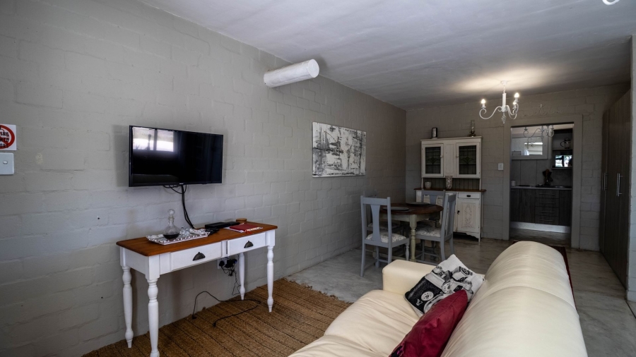 6 Bedroom Property for Sale in Jacobsbaai Western Cape